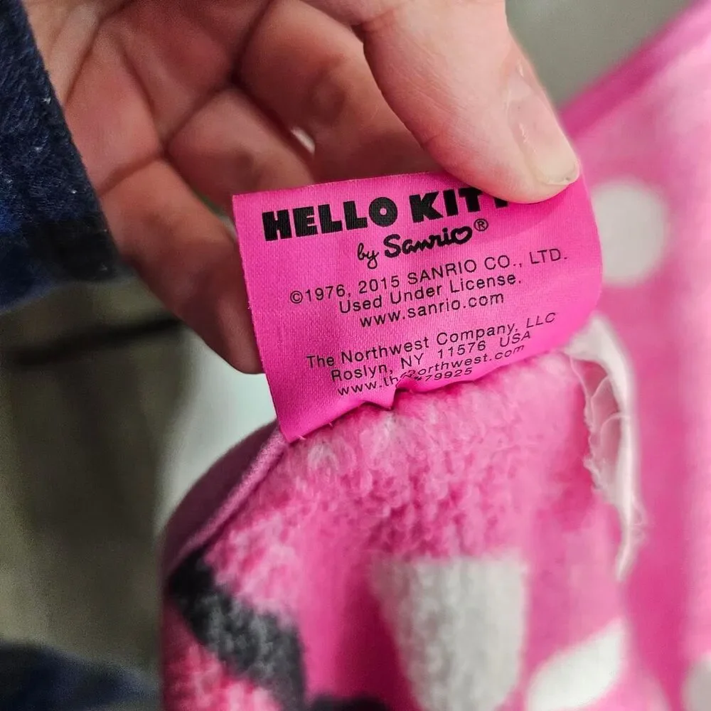 2015 hello kitty fleece polka dot pink blanket
